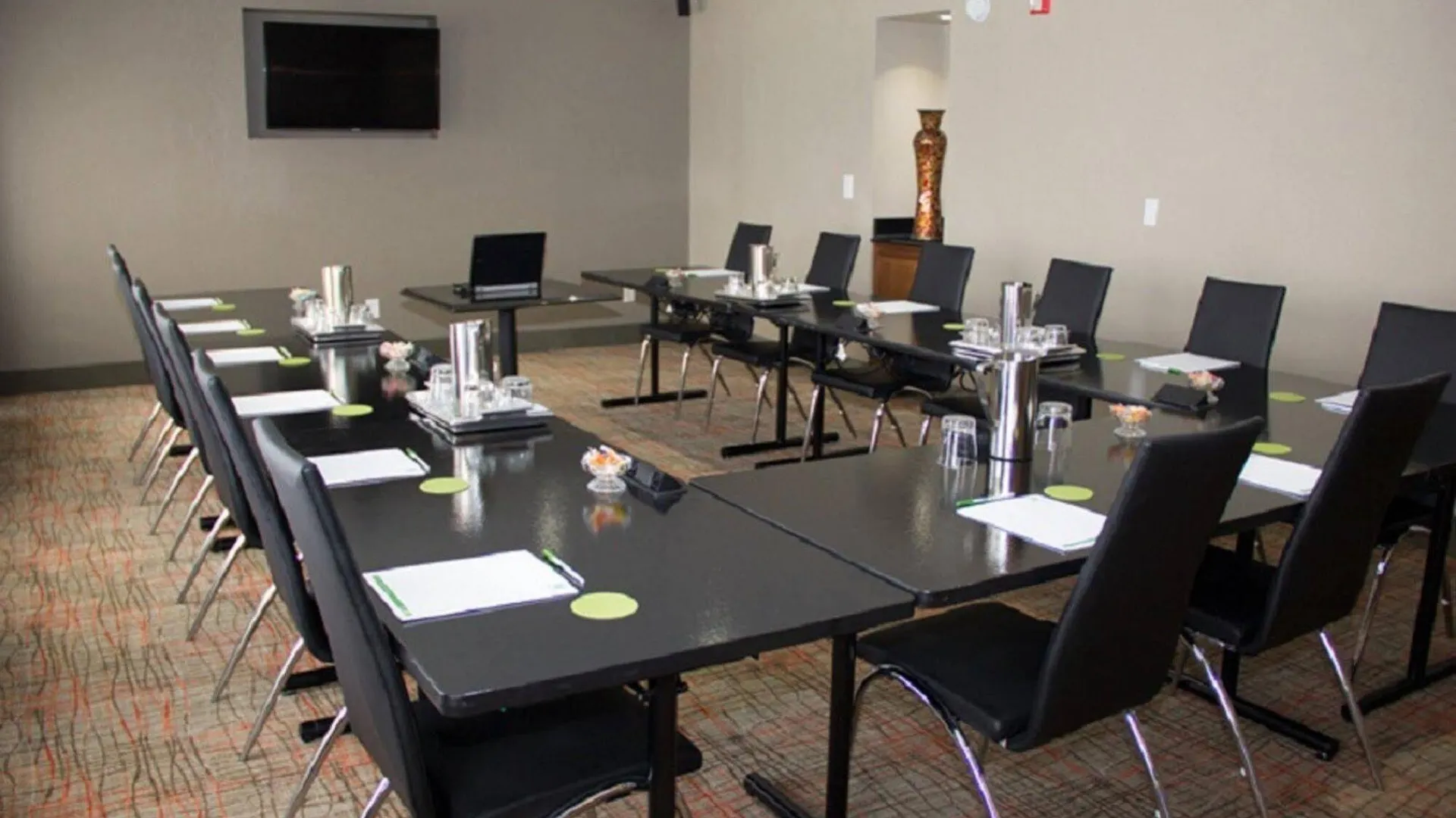 Holiday Inn Charlotte University By Ihg 3*,  USA